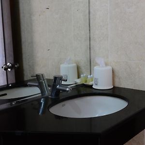 Zimmer mit zwei Einzelbetten